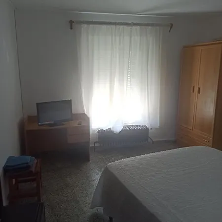 Guest house Restaurante El Burguiyo *